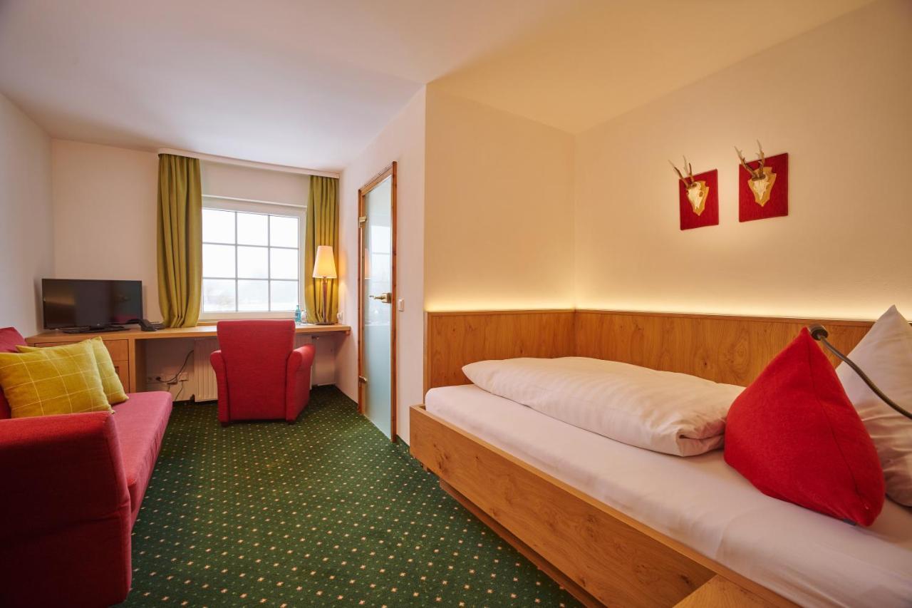 Hotel Waldhaus Foeckinghausen Bestwig Luaran gambar